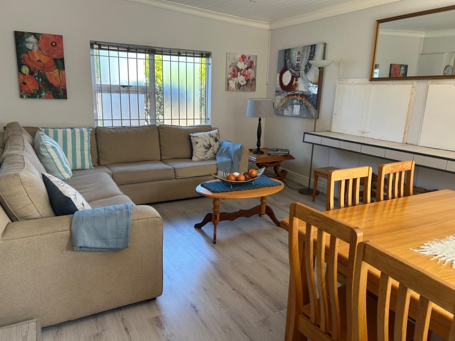 4 Bedroom Property for Sale in Azalea Park Eastern Cape